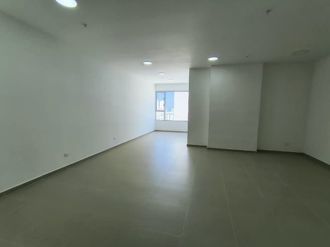 Imagen principal de Oficina en Arriendo Manga