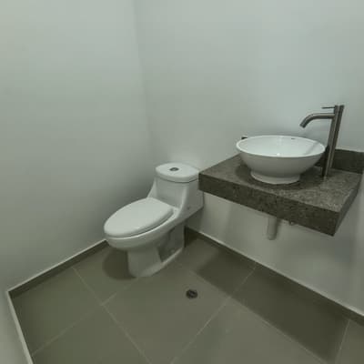 Imagen de Oficina en Arriendo Manga