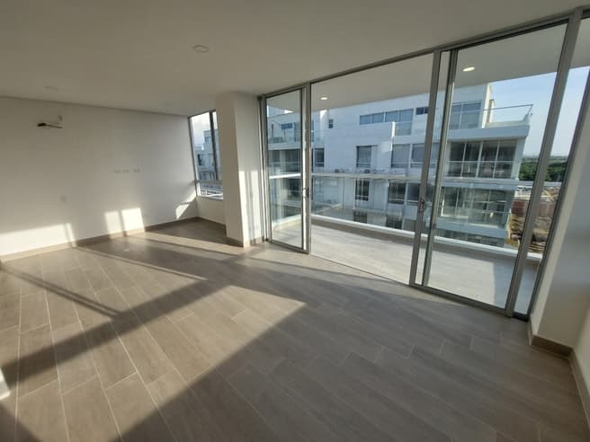 Imagen principal de Apartamento en Arriendo Serena Del Mar